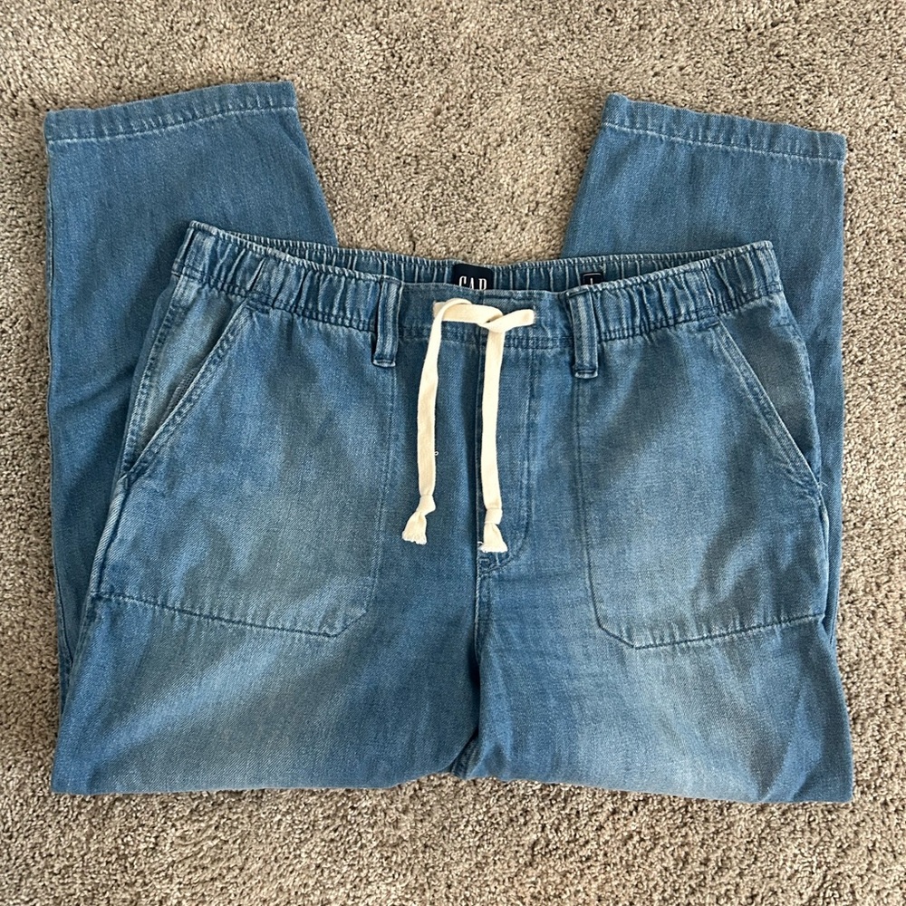 Gap Easy Jeans